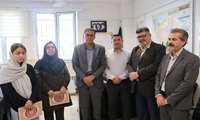 تقدیر از پزشک و داروساز نمونه شبکه بهداشت و درمان مهاباد با حضور نماینده مردم شریف مهاباد در مجلس شورای اسلامی